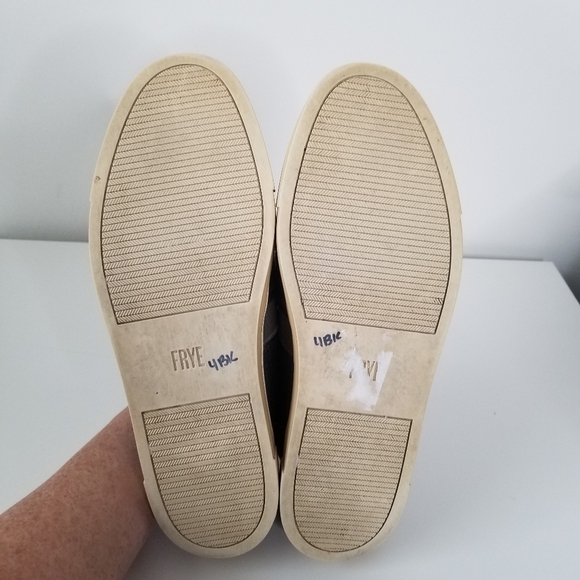 Frye Ivy Leather Slip on Sneaker Metallic Gray Pewter Size 9M - Picture 4 of 10